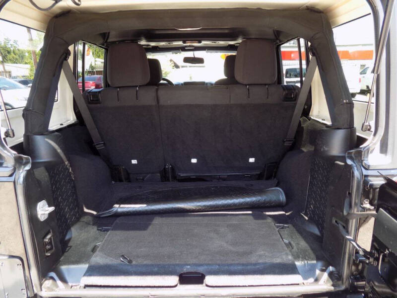 2013 Jeep Wrangler Unlimited Sport