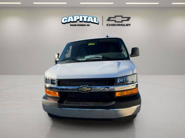 2025 Chevrolet Express 2500