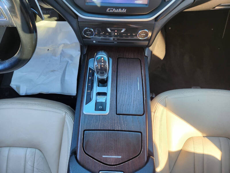 2014 Maserati Ghibli S Q4