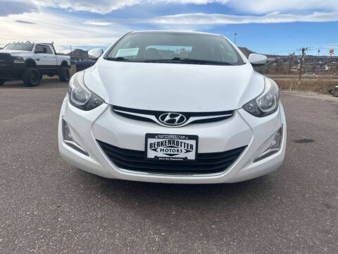 2015 Hyundai Elantra SE