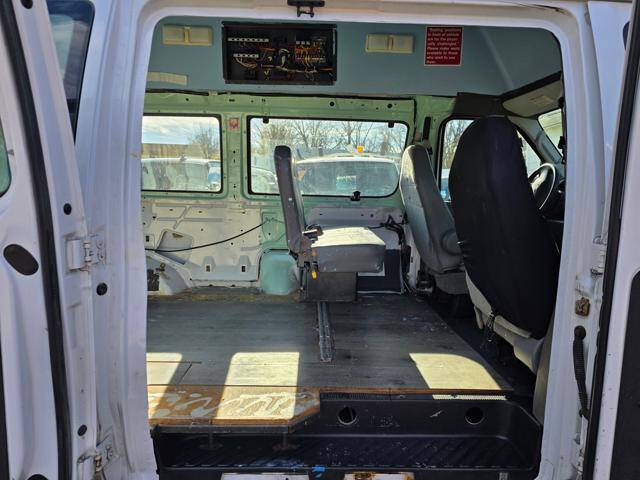 2007 Ford E-Series E-350 SD