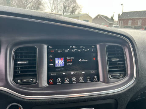 2017 Dodge Charger SXT