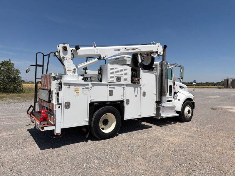 2014 Peterbilt 337