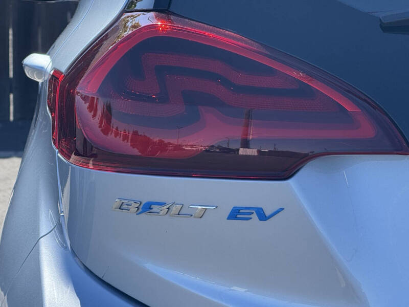 2017 Chevrolet Bolt EV LT