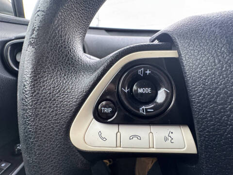 2016 Toyota Prius Two