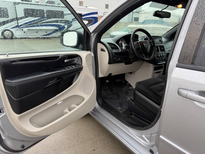 2016 Dodge Grand Caravan SE Plus