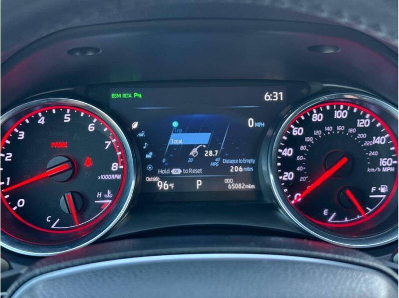 2020 Toyota Camry XSE