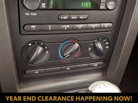 2006 Ford Mustang GT Deluxe