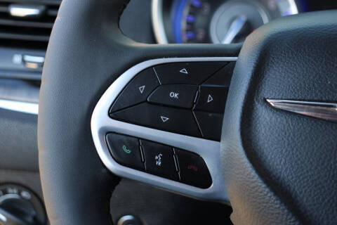 2023 Chrysler 300 Touring