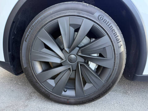 2026 Tesla Model Y Long Range