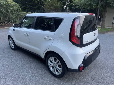 2016 Kia Soul +