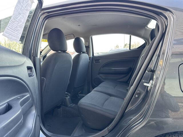 2024 Mitsubishi Mirage G4 LE