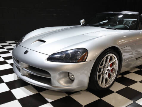 2004 Dodge Viper SRT-10