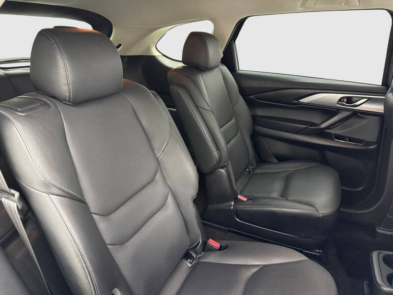 2023 Mazda CX-9 Touring Plus