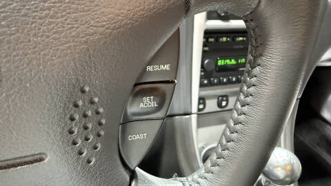 2003 Ford Mustang Mach 1 Premium