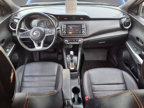 2019 Nissan Kicks SR