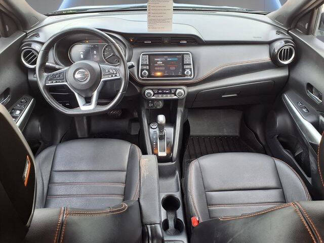 2019 Nissan Kicks SR