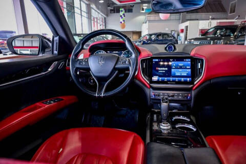 2022 Maserati Ghibli Modena