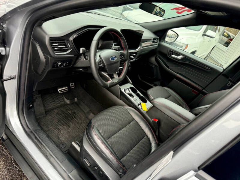 2024 Ford Escape ST-Line