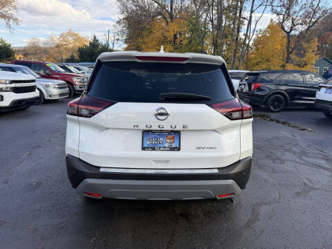 2021 Nissan Rogue SV