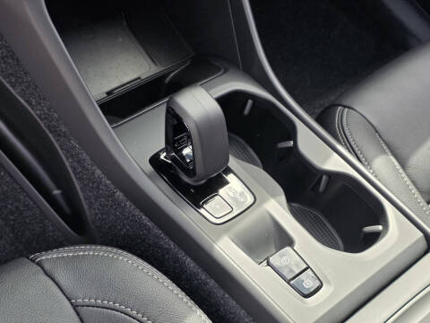 2026 Volvo XC40 B5 Core