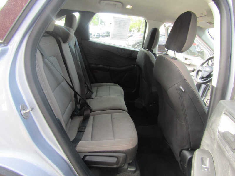 2022 Ford Escape S