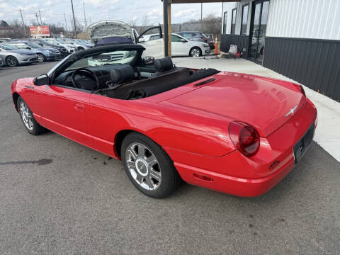 2004 Ford Thunderbird Deluxe