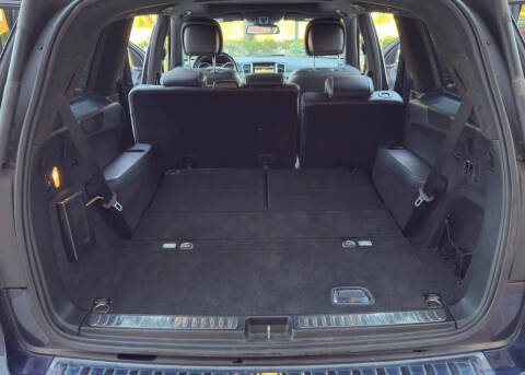 2015 Mercedes-Benz GL-Class GL 550 4MATIC