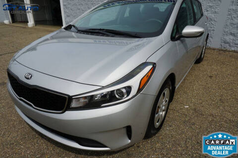 2017 Kia Forte5 LX