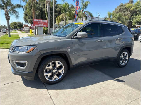 2019 Jeep Compass for sale at Dealers Choice Inc in Farmersville CA