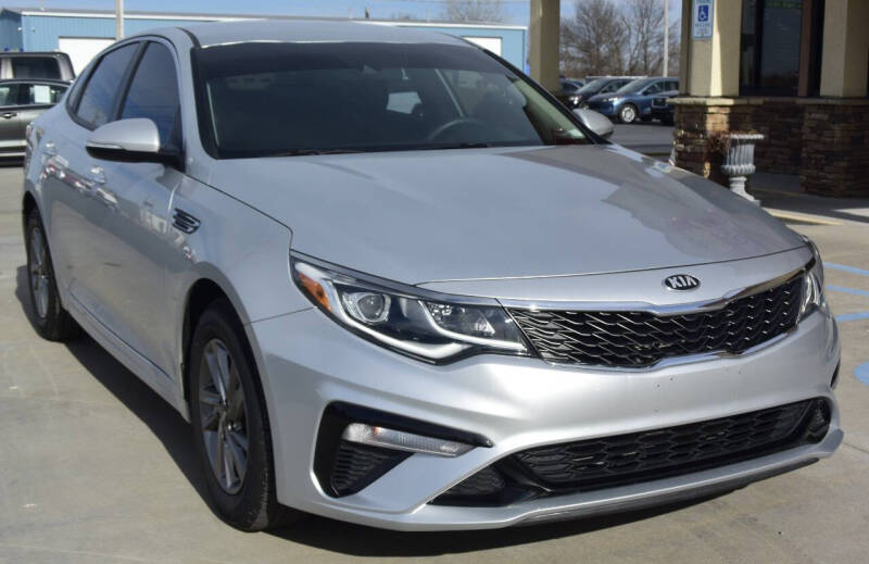 2020 Kia Optima LX
