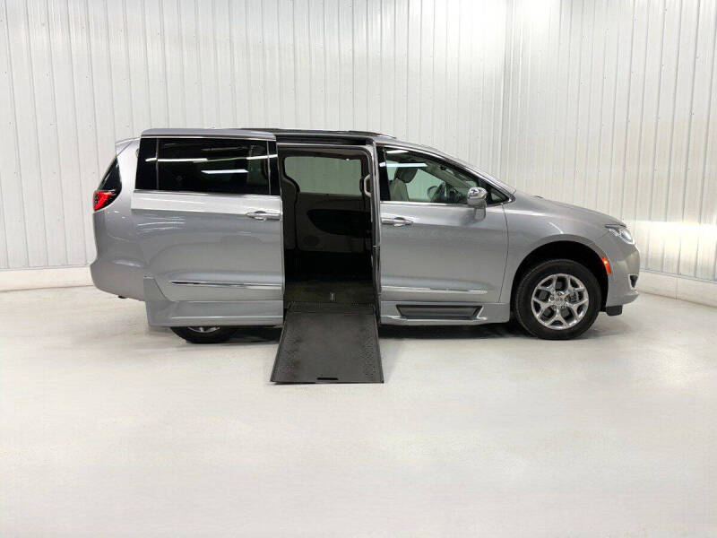 2018 Chrysler Pacifica Limited