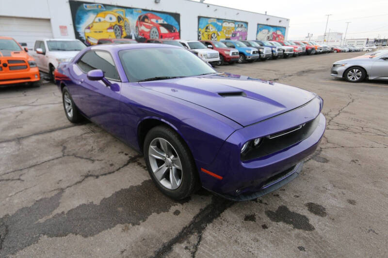 2019 Dodge Challenger SXT