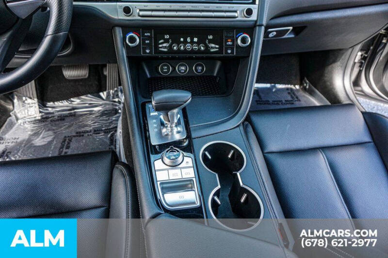 2025 Genesis G70
