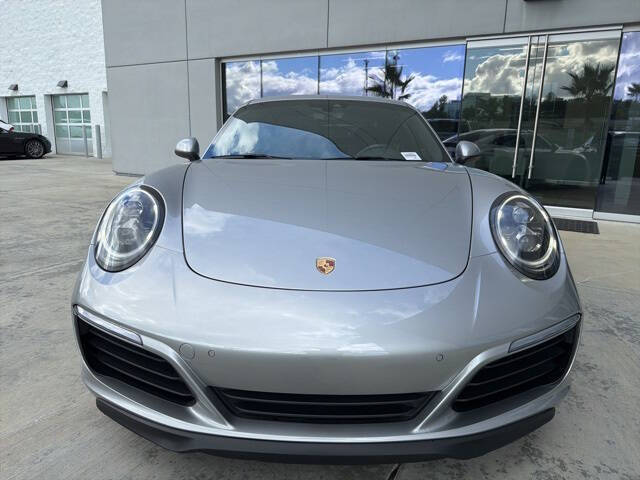 2019 Porsche 911 Carrera 4S