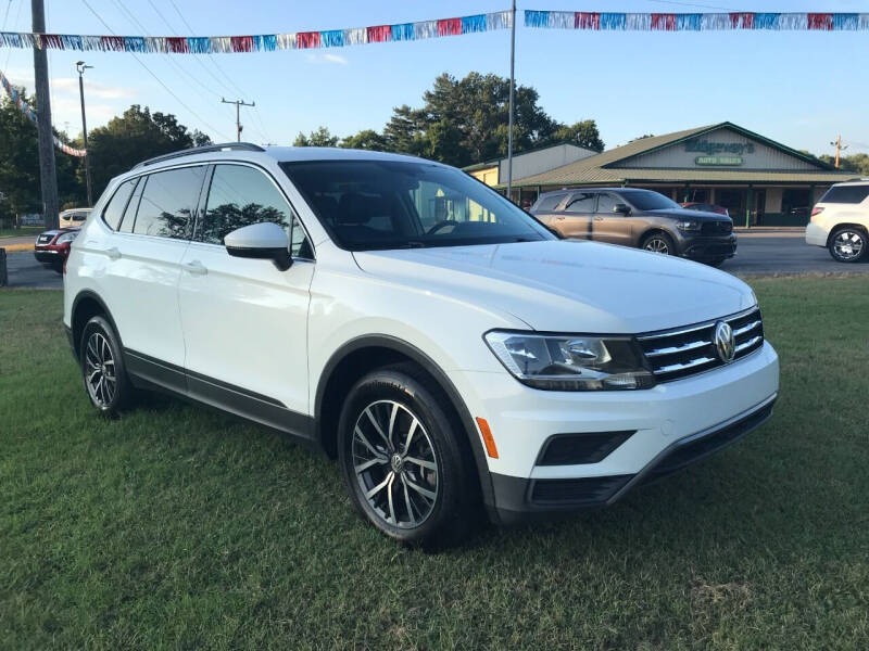 2019 Volkswagen Tiguan for sale at Ridgeway's Auto Sales in West Frankfort IL