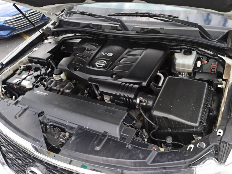 2017 Nissan Armada Platinum