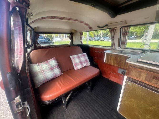 1970 Volkswagen Bus