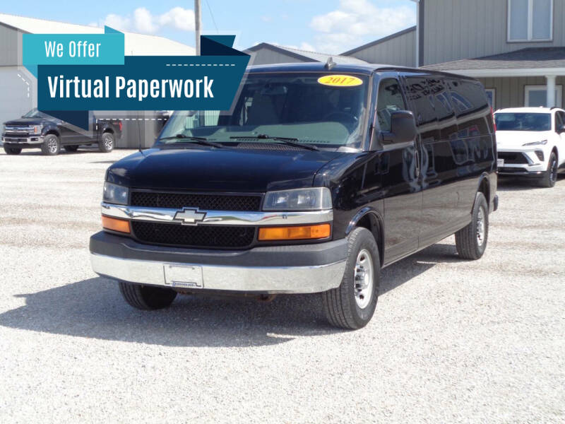 2017 Chevrolet Express Passenger LS