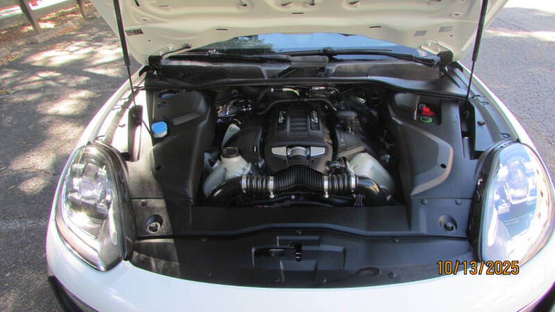 2018 Porsche Cayenne Turbo