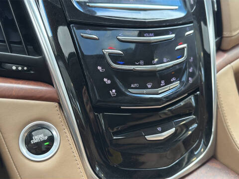 2016 Cadillac Escalade Platinum