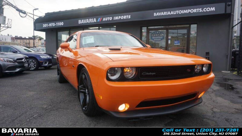 2014 Dodge Challenger R/T Plus