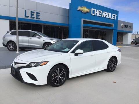 2018 Toyota Camry for sale at LEE CHEVROLET PONTIAC BUICK in Washington NC