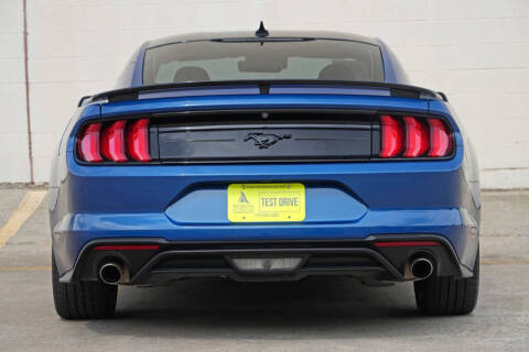2022 Ford Mustang EcoBoost