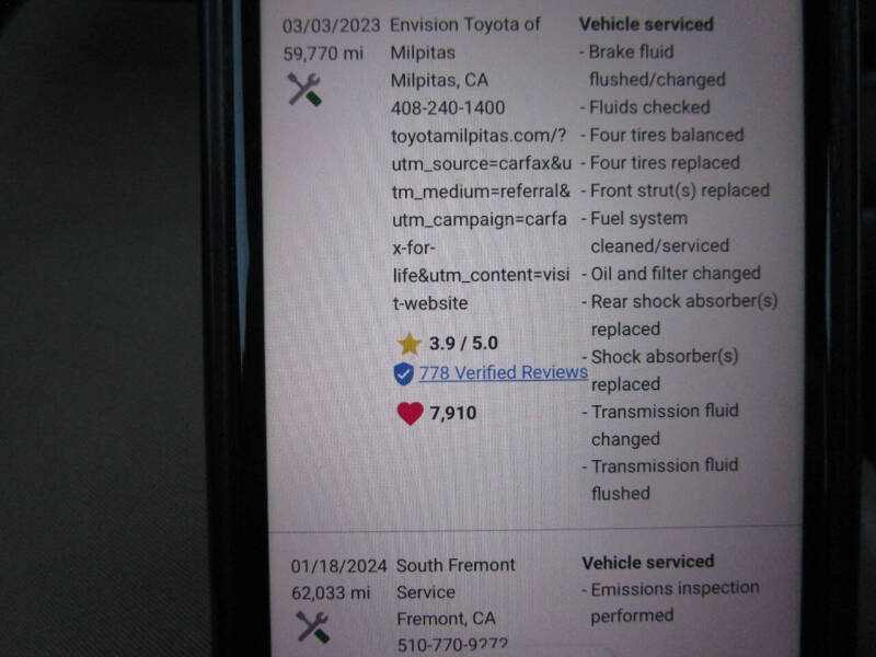 2014 Toyota Prius v Three