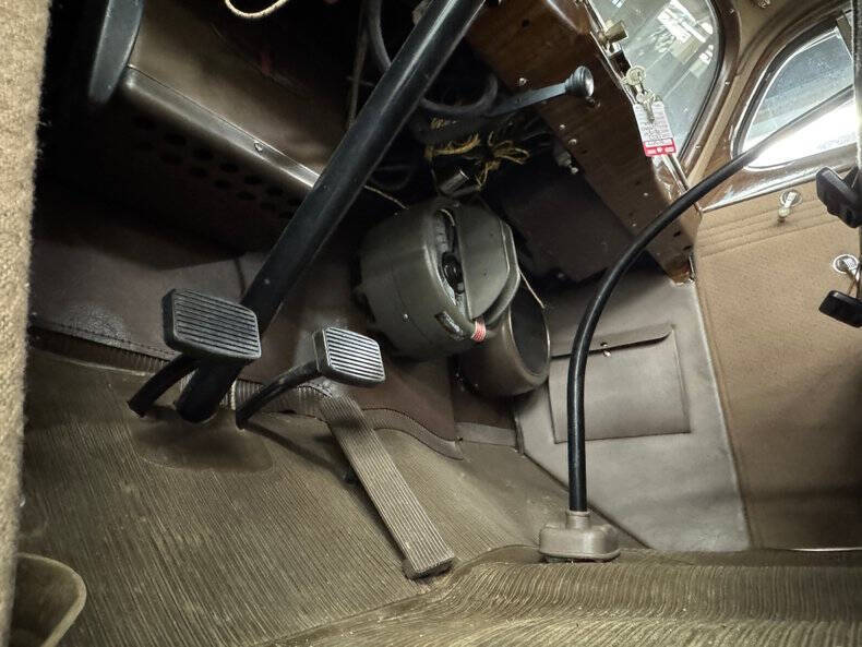 1937 Pontiac Chieftain