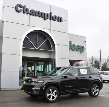2023 Jeep Grand Cherokee for sale at Champion Chevrolet in Athens AL