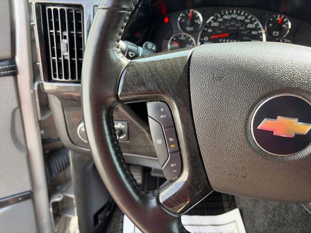 2023 Chevrolet Express 2500