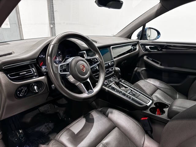 2020 Porsche Macan S