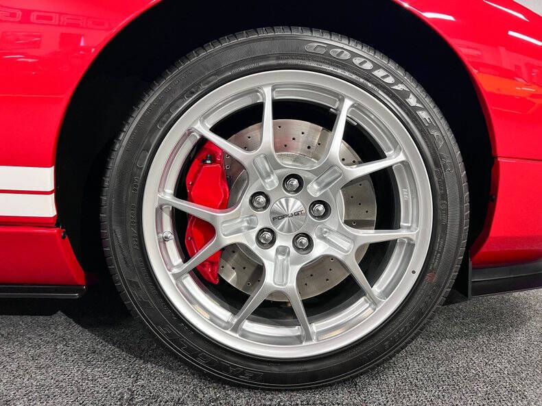 2005 Ford GT